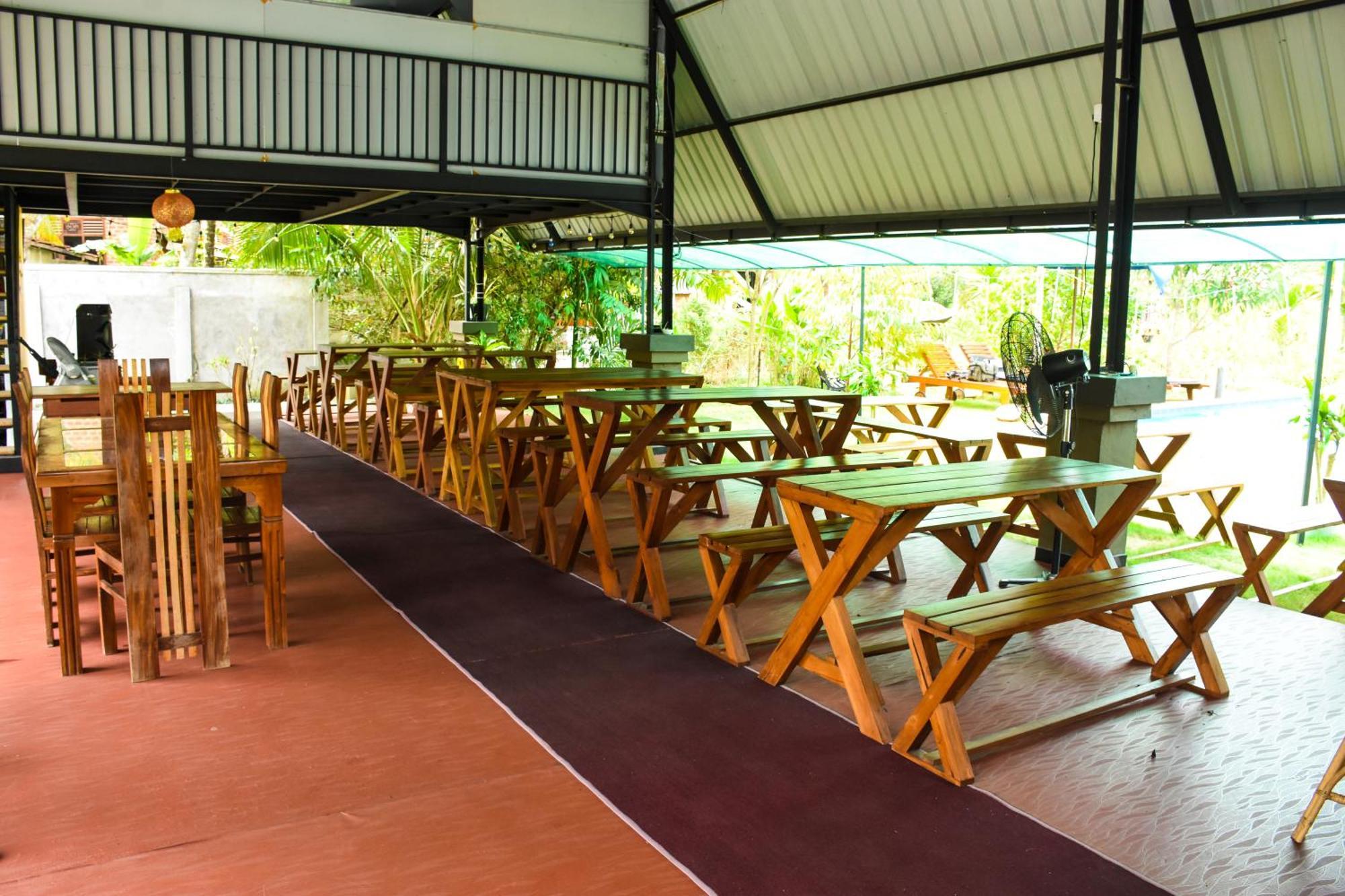 Steps Garden Hotel Negombo