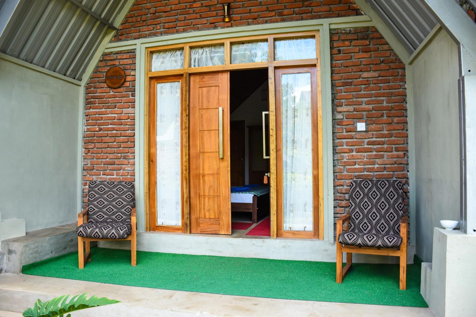 Steps Garden 3* Negombo